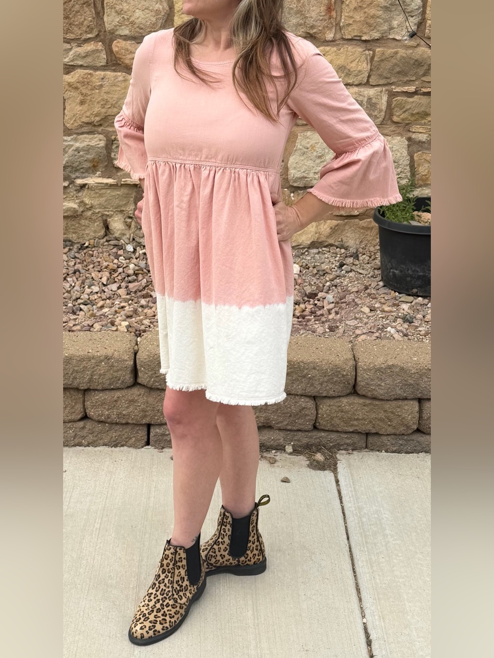 Holding Horses Cotton Soft Pink & Cream Tiered Dress With Pockets Women’s Size 8